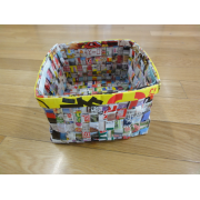 チラシで作った箱